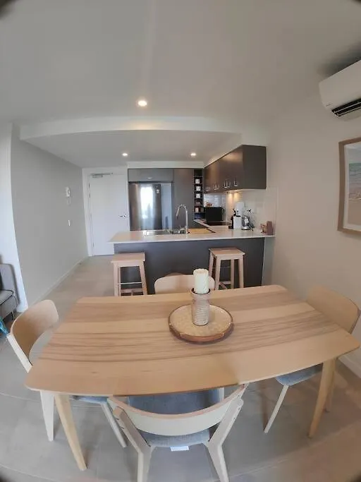 Kings Beach Apartment Caloundra